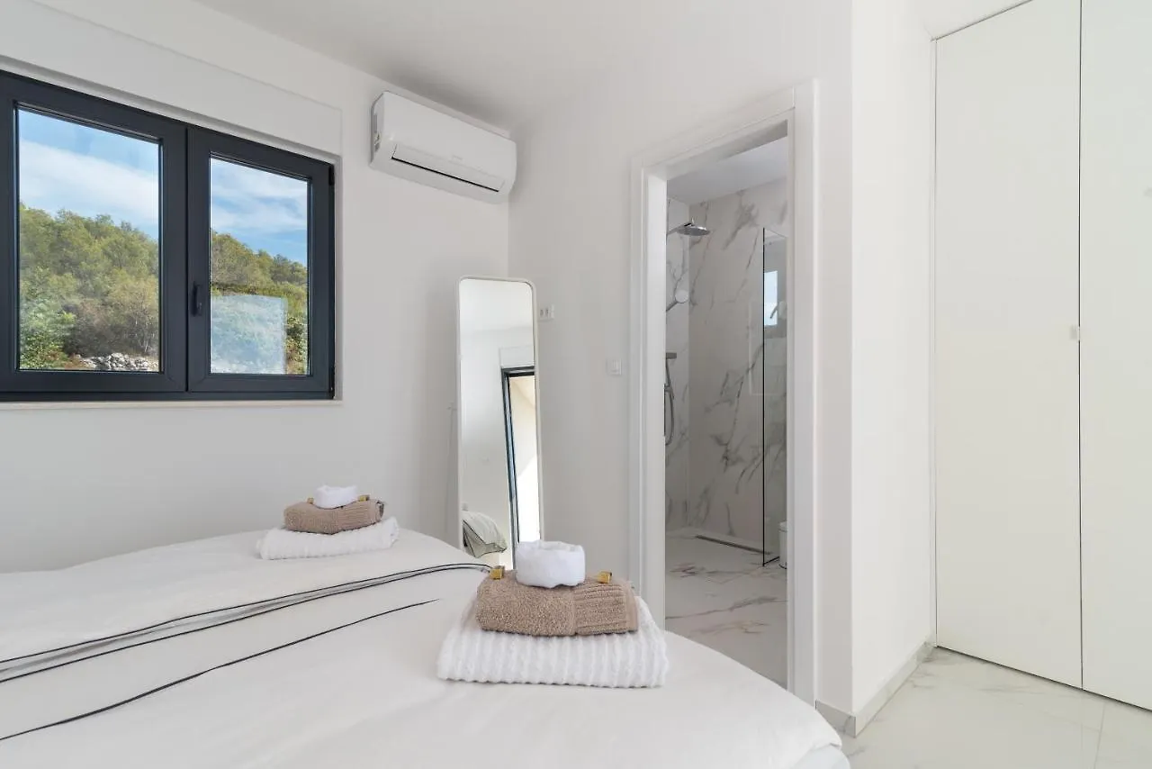 Lavender Tree - Luxury Apartments Trogir