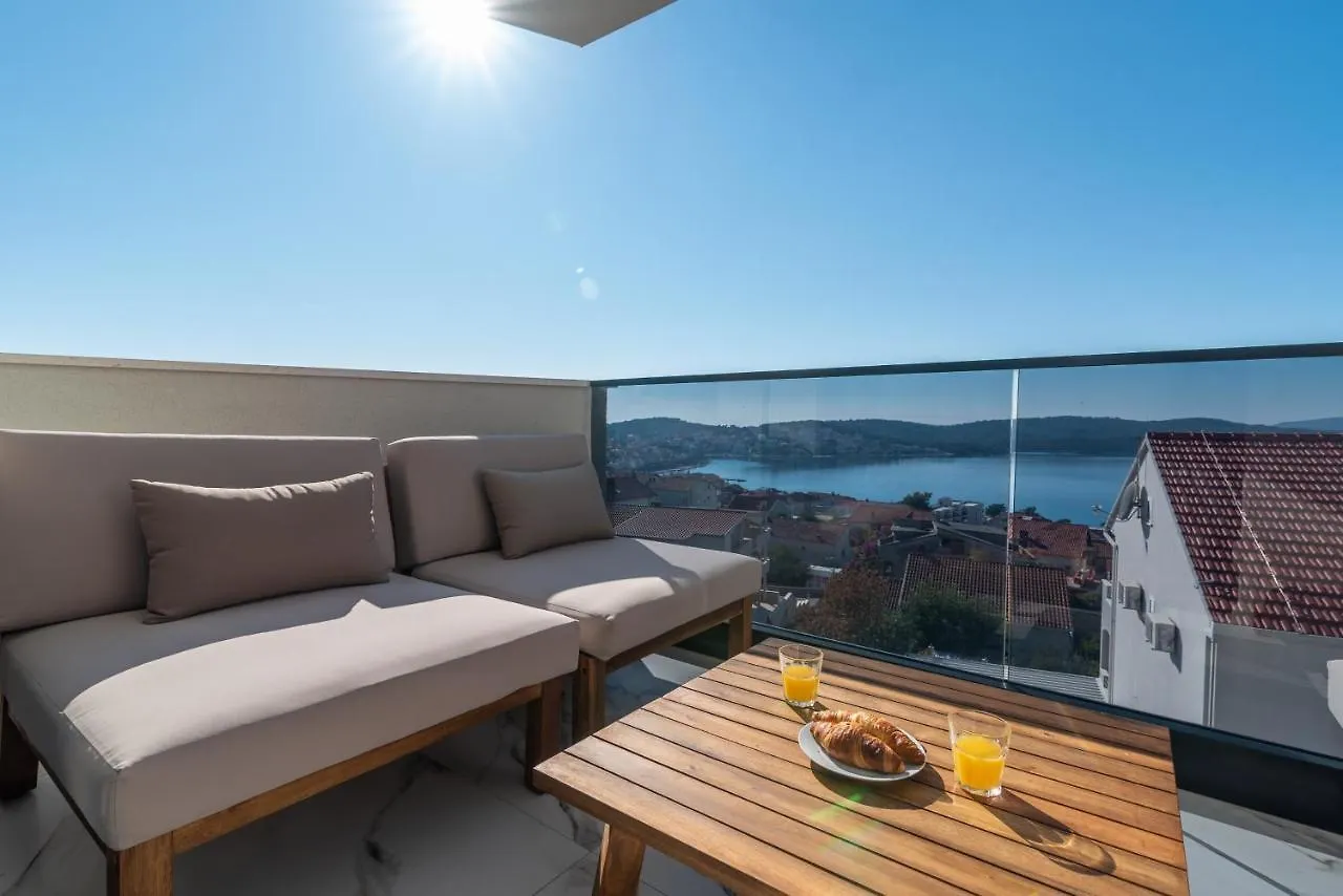 Lavender Tree - Luxury Apartments Trogir 0*,  Kroatien
