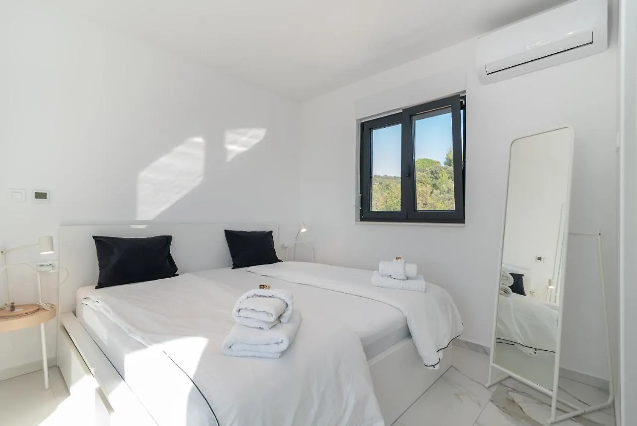 Lavender Tree - Luxury Apartments Trogir